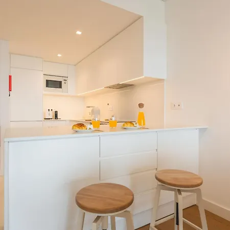 Glamorous By Atlantic